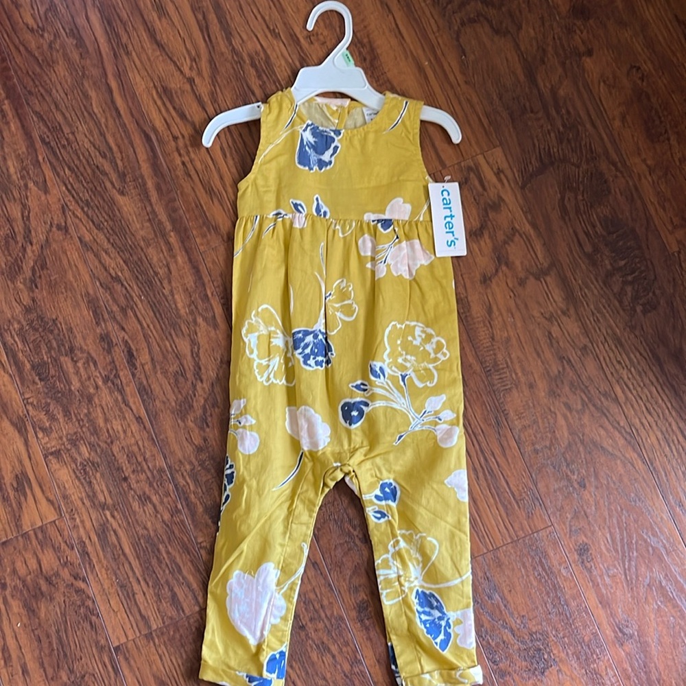 BRAND NEW CARTERS ROMPER SZ. 18 MOS